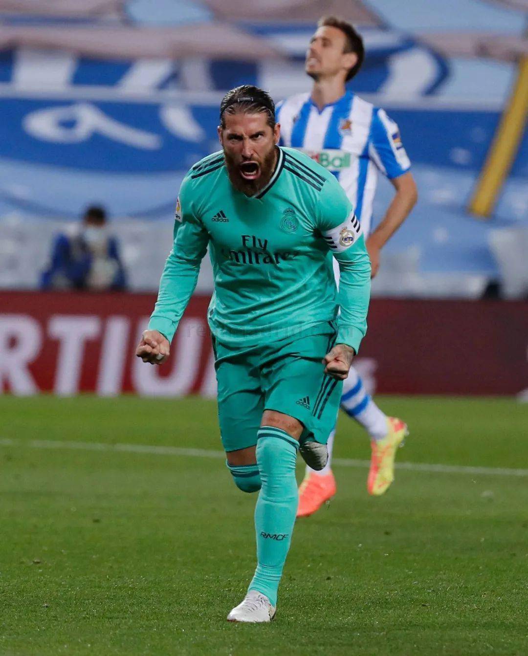 手将在此角 手将在此角