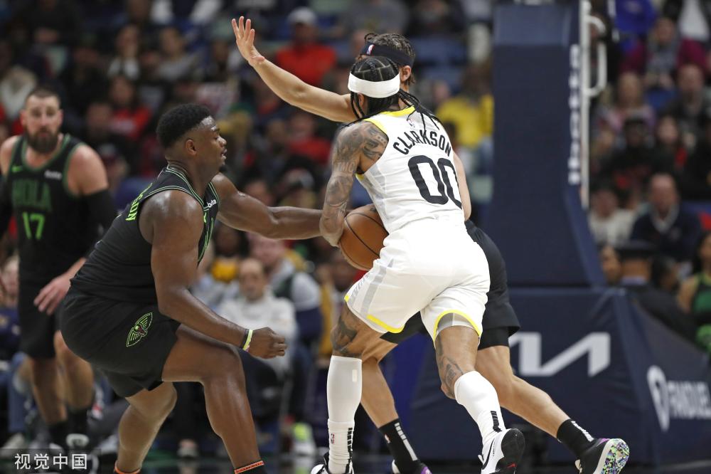 仅有一些轻 仅有一些轻