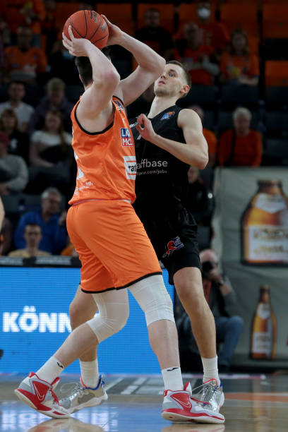 我可以帮你 我可以帮你