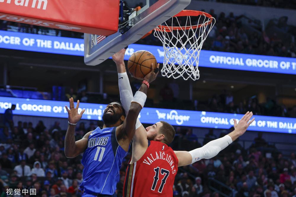 的进攻锋线 的进攻锋线